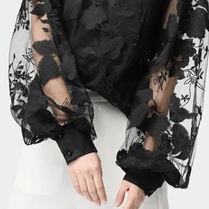 2022 donne <span class=keywords><strong>pizzo</strong></span> manica a sbuffo scava fuori <span class=keywords><strong>maglia</strong></span> fiore nero camicie o-collo signore Sexy dolce Casual manica lunga camicetta camicia - Product Image 5