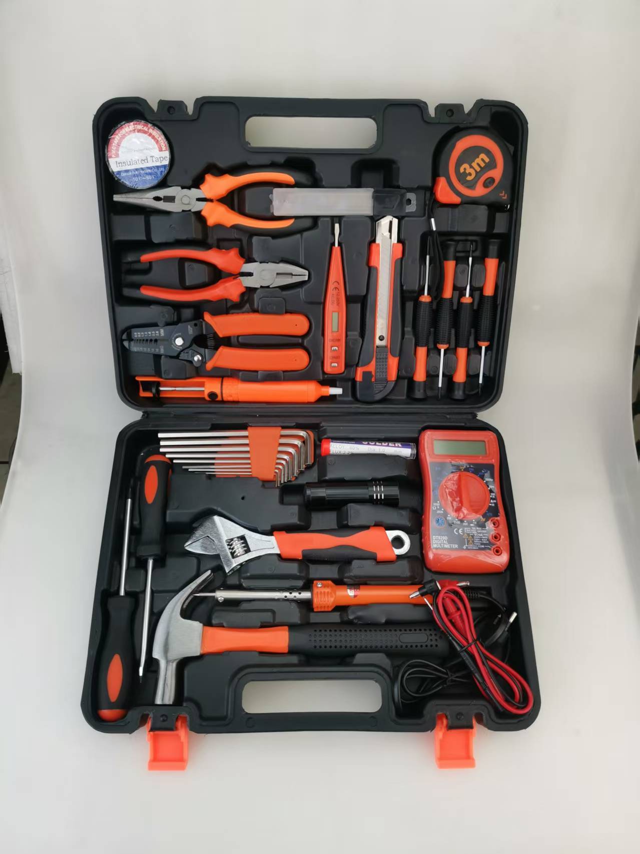 Ensemble de 35 pièces