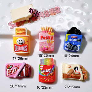 Dulces Adornos de Resina con Diseño de Gatos de Dibujos Animados para Decoración de Carcasas de Teléfono Móvil, Accesorios para el Cabello y Joyería - Product Image 3