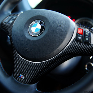De fibra de carbono etiqueta cubierta de <span class=keywords><strong>volante</strong></span> para <span class=keywords><strong>BMW</strong></span> <span class=keywords><strong>Serie</strong></span> <span class=keywords><strong>3</strong></span> M3 E90 E92 E93 - Product Image 3