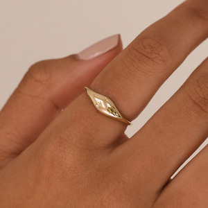 Vendita calda 18K oro placcato dolce segno zodiacale Birthstone anello zircone in acciaio inox Non appannamento donne anelli d'oro - Product Image 3