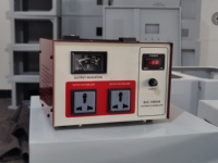 Stabilisateur de tension automatique monophasé AC complet AVR SVC en cuivre, entrée 140-260V, sortie 220V, 1000VA, 3000VA, 5000VA