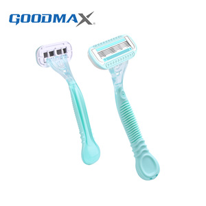 Rasoir manuel pour femme Goodmax à quatre lames en acier inoxydable pour le corps et les zones intimes, bleu et rose - Product Image 1
