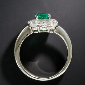 Anelli di forma quadrata retrò da <span class=keywords><strong>donna</strong></span> <span class=keywords><strong>anello</strong></span> di zircone verde sposa gioielli di fidanzamento per matrimonio con <span class=keywords><strong>anello</strong></span> pieno di trivellazione regali d'amore - Product Image 4