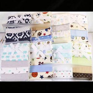 Mantas de Bebé de Algodón Orgánico Suave y Transpirable de 76*76cm, Antiácaros, con Diseño de Dibujos Animados, Juego de 4 Piezas para Todas las Estaciones - Product Image 3