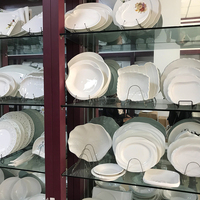 Prix de Gros Usine Vaisselle en Porcelaine et Céramique Personnalisée, Ensemble Bols, Plats et Assiettes en Porcelaine Tendre pour Usage Domestique et Restaurant
