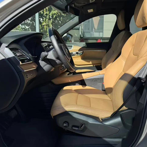 <span class=keywords><strong>Volvo</strong></span> <span class=keywords><strong>XC90</strong></span> SUV 2019 d'occasion en parfait état, automatique, toit ouvrant panoramique, sièges en cuir, caméra de recul, conduite à gauche, pneus R18, jantes en aluminium - Product Image 6