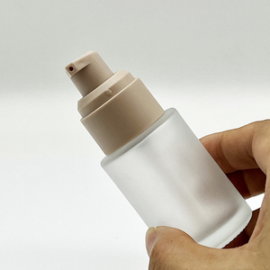 Sang Trọng Rỗng 30Ml Vòng Rõ Ràng Mỹ Phẩm Kem Dưỡng Da Thủy Tinh Nền Tảng Chất Lỏng Chai <span class=keywords><strong>Container</strong></span> Với Bơm Màu Trắng - Product Image 5