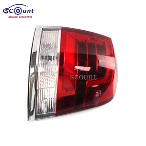 Luz Trasera Makki Body Parts 81551-60B70 para Toyota Land Cruiser <span class=keywords><strong>Grj200</strong></span> - Product Image 1