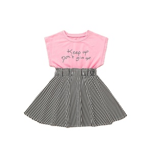 Robe pour filles, design à manches courtes, vêtements pour enfants, robe décontractée pour petites filles - Product Image 1
