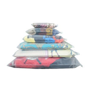 Bolsas de Polietileno Esmerilado Personalizables con Cierre, Reciclables, con Sello Autoadhesivo, Marcas de Seguridad Antifalsificación, Serigrafía/Offset para Calzado - Product Image 5