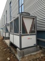 Refroidisseur d'eau industriel modulaire à air, 380V, pompe intégrée, connexion parallèle pour le refroidissement des centres de données et des salles de serveurs