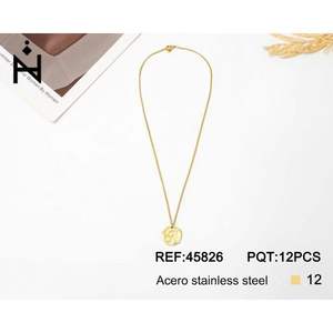 Collier en acier inoxydable avec pendentif lettre N plaqué or, bijou tendance pour femme - Product Image 1