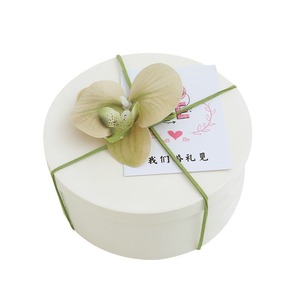 Bamboo Round Wedding <b>Gift</b> <b>Box</b> With Card And Cosmetics <b>For</b> Bridal Party Handmade <b>Gift</b> Packaging - Product Image 3