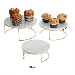 Juego de 3 piezas de Soporte redondo de pastel de Metal dorado y mármol blanco soporte de pastel de diseño moderno para fiestas Decoración de cumpleaños y eventos - Product Image 1