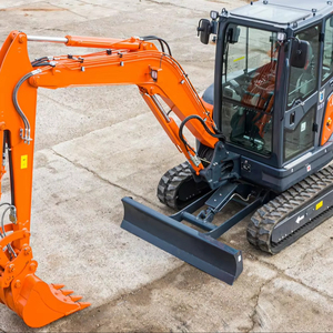 รถขุดขนาดเล็ก LonKing CDM6035 ใหม่เอี่ยม อุปกรณ์ก่อสร้างอุตสาหกรรม สำหรับเครื่องยนต์ Hengli พร้อมส่วนประกอบจาก Hengli รับประกัน 1 ปี ความจุ 6 ตัน - Product Image 1