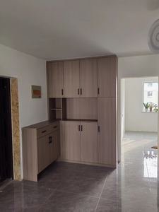 Meuble d'entrée d'hôtel moderne de luxe avec miroir de <span class=keywords><strong>dressing</strong></span> intégré, banc à chaussures et armoire modulaire personnalisée pour hall de séjour - Product Image 1