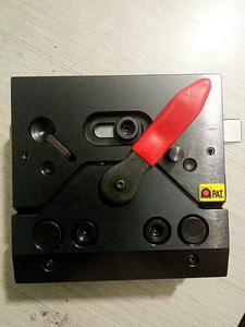 Outils de support de pliage <span class=keywords><strong>à</strong></span> changement rapide dispositifs de serrage pince rapide CNC moules d'outillage de presse plieuse hydraulique - Product Image 5