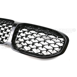 สำหรับ BMW F40 ซีรีส์ 1 ปี 2020+ กระจังหน้ารถยนต์ กระจังกันชนหน้า สีดำ ทรงเพชร สไตล์รถแข่ง อะไหล่เปลี่ยน แต่งรถ - Product Image 4