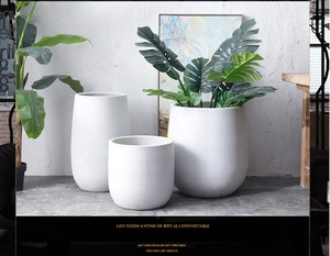 Jarrón de Cerámica Blanco Hecho a Mano en Jingdezhen, China, de Lujo, Contemporáneo, Ecológico, Hermético, Grande, para Mesa, Ideal para Pascua - Product Image 6