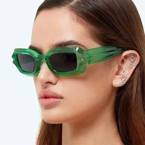 Lunettes de soleil carrées vintage tendance pour hommes, protection UV400, couleurs vives, style punk, pour femmes - Product Image 3