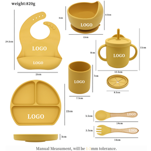 Accessoires de repas et d'alimentation : Ensemble de vaisselle bébé en silicone 10 pièces avec bavoir à ventouse, cuillère et assiette - Product Image 2