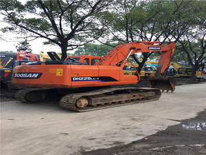 Prix compétitif bas utilisé DOOSAN DH225-7 pelle sur chenilles 2014 modèle moteur boîte de vitesses pompe PLC testé et inspecté bon état - Product Image 2