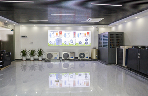 Pompe à chaleur air-<span class=keywords><strong>eau</strong></span> Wifi <span class=keywords><strong>de</strong></span> haute qualité, commerciale, R32, 10 kW, conception silencieuse, chauffe-<span class=keywords><strong>eau</strong></span> à pompe à chaleur - Product Image 3