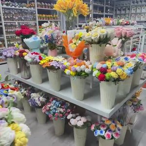 Knitted Flower Bouquet Gift Mother's Day Birthday Handmade Artificial Crochet Tulip Flower - Product Image 4