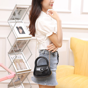 Wholesale Exquisite PVC <b>Small</b> <b>Bag</b> Trendy Portable Jelly Handbag for Women Fashionable Stylish Handbag with <b>Small</b> Cage Design - Product Image 3