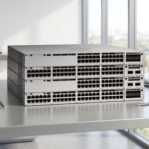 Commutateurs réseau <span class=keywords><strong>Cisco</strong></span> série <span class=keywords><strong>9300</strong></span> C9300-48S-A neufs d'origine, 48 ports PoE, liaison montante de données - Product Image 1