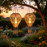 Lampe suspendue solaire LED en forme de montgolfière en rotin tressé, style pastoral, pour la décoration de la maison, de la cour, des allées et des jardins