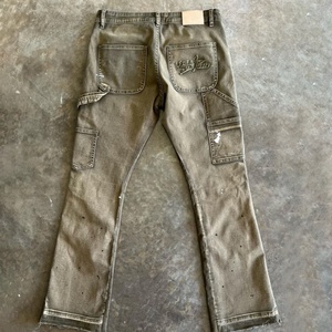 Jeans en denim marron laser de haute qualité, style streetwear personnalisé, coupe évasée pour hommes - Product Image 2