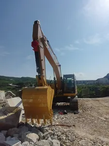 Vente Flash : Excavatrice sur Chenilles Puissante de 23 Tonnes 323GX – Machine de Construction Robuste et Fiable pour Travaux de Terrassement - Product Image 2