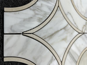 गोल्डटॉप फर्श 100% प्राकृतिक कैलोरी सोना संगमरमर मोज़ेक पदक आतिथ्य परियोजनाओं के फर्श कवर के लिए फर्श कवर - Product Image 3