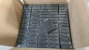 Naipes de póquer ecológicos con impresión offset a todo color personalizada de fábrica de China con embalaje y logotipo personalizados de uso familiar - Product Image 6