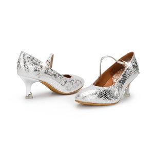 Zapatos de Baile para Mujer AG, Clásicos Plateados para Baile de Salón/Tango Latino/Vals, Tacón de 6.3 cm, Piel de Oveja Suave - Product Image 2