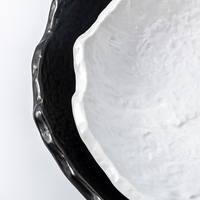 Service de table en porcelaine noire et blanche YAYU, bord irrégulier texturé, élégant, assiettes à salade, assiettes à soupe, assiettes creuses rondes, assiettes à dîner