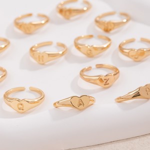 Bague en Cuivre Électroplaqué en Forme de Cœur Simple et Tendance pour Femme, Bijou de Main Polyvalent Haut de Gamme, Vente en Gros - Product Image 4
