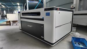 Laser CO2 industriel 9013 à mise au point automatique 1390 100W-300W pour <span class=keywords><strong>la</strong></span> découpe <span class=keywords><strong>du</strong></span> bois, de l'acrylique, <span class=keywords><strong>du</strong></span> papier, de <span class=keywords><strong>la</strong></span> gravure sur cristal, <span class=keywords><strong>du</strong></span> granit, <span class=keywords><strong>du</strong></span> marbre et de <span class=keywords><strong>la</strong></span> pierre - Product Image 5