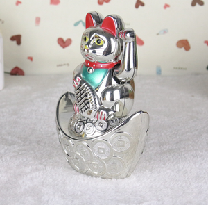 Chat porte-bonheur japonais en plastique de 7 pouces, alimenté par batterie, <span class=keywords><strong>couleur</strong></span> blanc doré noir, bras qui bouge, chat porte-bonheur <span class=keywords><strong>Maneki</strong></span> <span class=keywords><strong>Neko</strong></span> pour la décoration de la voiture et de la maison - Product Image 5