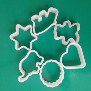 Six Piece <b>Cookie</b> Cutter Set Heart Star Gingerbread Man Cartoon Round Mold Baking <b>Tools</b> For Cake And Rice Ball Making - Product Image 4