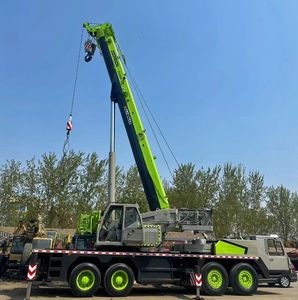 ZOOMLION ZTC800V Used Truck Mounted Cranes 80Ton Mobile Telescopic Boom Truck Crane for Sale - Product Image 5