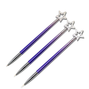 Lot de 3 pinceaux liner en nylon à manche métallique pour nail art, stylos de peinture pour gel et vernis à ongles, pour le dessin de lignes et les motifs étoiles - Product Image 1