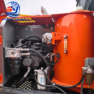 Excavatrice sur chenilles hydraulique d'occasion Hitachi ZX120 de 12 tonnes avec moteur de 66 kW, haute durabilité, pour travaux de construction, en stock à vendre - Product Image 4