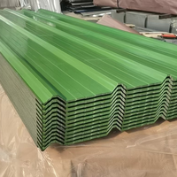 Feuilles de toiture bon marché Types de feuilles de toiture incurvées en métal pour le métal de fer enduit de plaque ondulée de carton résistant