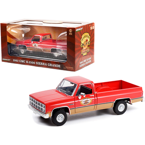 1982สำหรับ GMC K-2500 Sierra Grande รถปิกอัพแบบจอกว้าง DCD รถเทรลเลอร์ Diecast รถโมเดล1/18ขนาด 'Busted Knuckle garage'