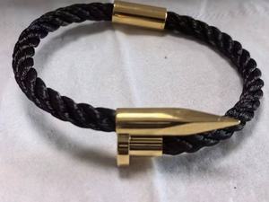 ファッションアクセサリー - ステンレス製マグネット式留め具付き編み込みナイロンロープブレスレット - 男女兼用 - Product Image 4