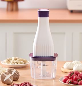 <span class=keywords><strong>เครื่อง</strong></span><span class=keywords><strong>ปั่น</strong></span>อาหารสัตว์แบบพกพา ใช้ไฟฟ้าและแบบมือหมุน พร้อมโถพลาสติกและเครื่องบด<span class=keywords><strong>เนื้อ</strong></span> สำหรับใช้ในครัวเรือน เพื่อโภชนาการสัตว์ - Product Image 4