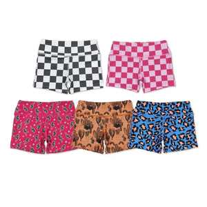 Shorts de vélo athlétiques respirants pour petites filles en Spandex/Polyester imprimés à motifs damier, léopard, éclairs et cactus - Product Image 1